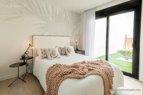 Villa zum Verkauf in Finestrat, Alicante, Spanien 4 Schlafzimmer, 149 m2 Nr. 34533 - Foto 4