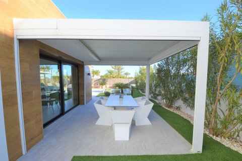 Villa zum Verkauf in Villamartin, Alicante, Spanien 4 Schlafzimmer, 166 m2 Nr. 36733 - Foto 3