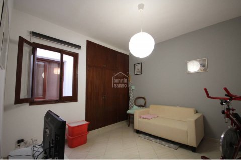 Wohnung zum Verkauf in Ciutadella De Menorca, Menorca, Spanien 4 Schlafzimmer, 136 m2 Nr. 35465 - Foto 9