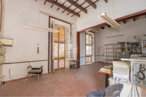 Gewerbeimmobilien zum Verkauf in Ciutadella De Menorca, Menorca, Spanien 1818 m2 Nr. 23888 - Foto 9