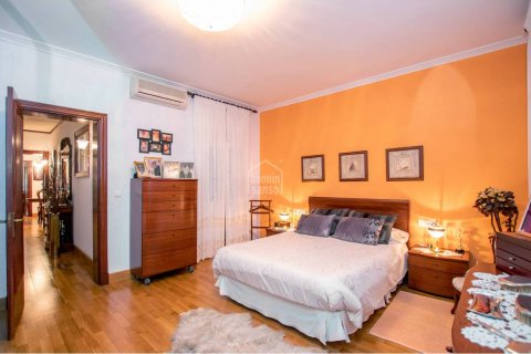 Townhouse zum Verkauf in Mahon, Menorca, Spanien 3 Schlafzimmer, 206 m2 Nr. 35903 - Foto 9