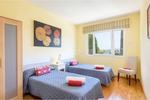 Villa zum Verkauf in Es Castell, Menorca, Spanien 5 Schlafzimmer, 367 m2 Nr. 35657 - Foto 3