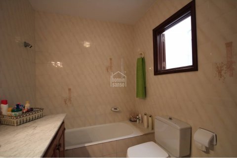 Wohnung zum Verkauf in Ciutadella De Menorca, Menorca, Spanien 4 Schlafzimmer, 136 m2 Nr. 35465 - Foto 11