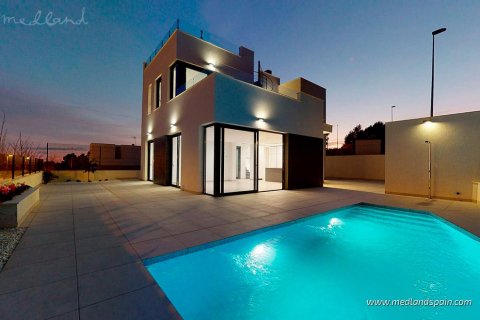 Villa zum Verkauf in Polop, Alicante, Spanien 4 Schlafzimmer, 229 m2 Nr. 36875 - Foto 3