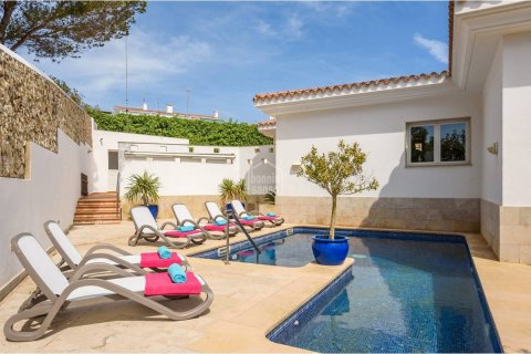 Villa zum Verkauf in Es Castell, Menorca, Spanien 5 Schlafzimmer, 367 m2 Nr. 35657 - Foto 9