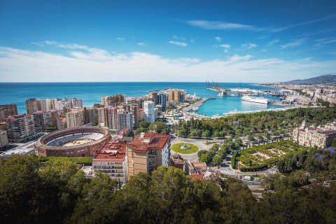 The British are returning to the Spanish real estate market due to the weakening of COVID-19