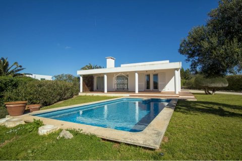 Villa zum Verkauf in Sant Lluis, Menorca, Spanien 4 Schlafzimmer, 267 m2 Nr. 23449 - Foto 1