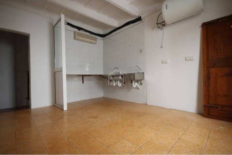 Gewerbeimmobilien zum Verkauf in Ciutadella De Menorca, Menorca, Spanien 2 Schlafzimmer, 115 m2 Nr. 23990 - Foto 8