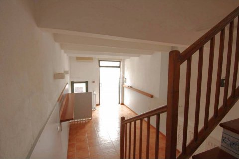 Gewerbeimmobilien zum Verkauf in Ciutadella De Menorca, Menorca, Spanien 2 Schlafzimmer, 115 m2 Nr. 23990 - Foto 5
