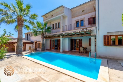 Villa zum Verkauf in Llucmajor, Mallorca, Spanien 5 Schlafzimmer, 466 m2 Nr. 38306 - Foto 3