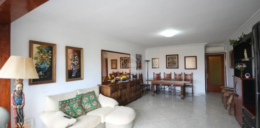 Wohnung in Ciutadella De Menorca, Menorca, Spanien 3 Schlafzimmer, 107 m2 Nr. 38987