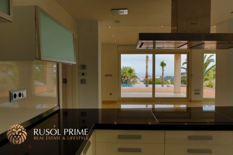 Villa zum Verkauf in Moraira, Alicante, Spanien 4 Schlafzimmer, 497 m2 Nr. 39358 - Foto 9