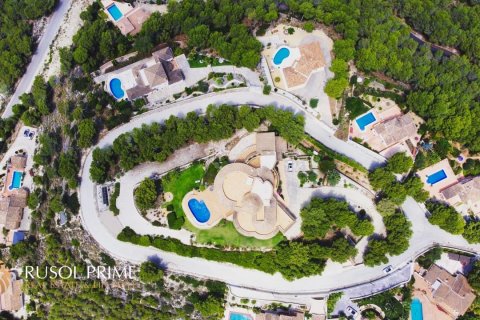 Villa zum Verkauf in Calpe, Alicante, Spanien 4 Schlafzimmer, 1089 m2 Nr. 39608 - Foto 2