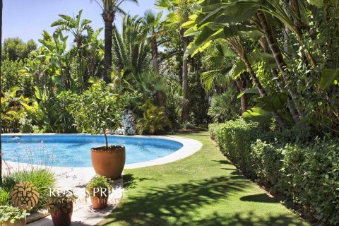 Villa zum Verkauf in Marbella, Malaga, Spanien 4 Schlafzimmer, 1012 m2 Nr. 38444 - Foto 19