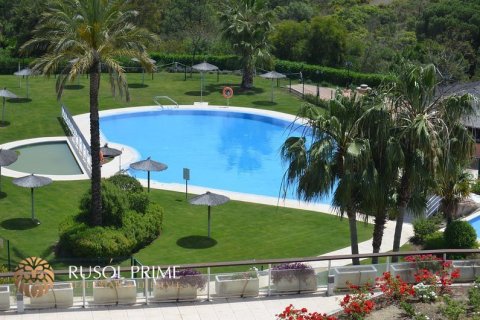 Villa zum Verkauf in Benahavis, Malaga, Spanien 2 Schlafzimmer, 153 m2 Nr. 38703 - Foto 3