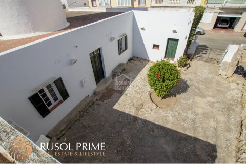 Townhouse zum Verkauf in Ciutadella De Menorca, Menorca, Spanien 5 Schlafzimmer, 243 m2 Nr. 10769 - Foto 9