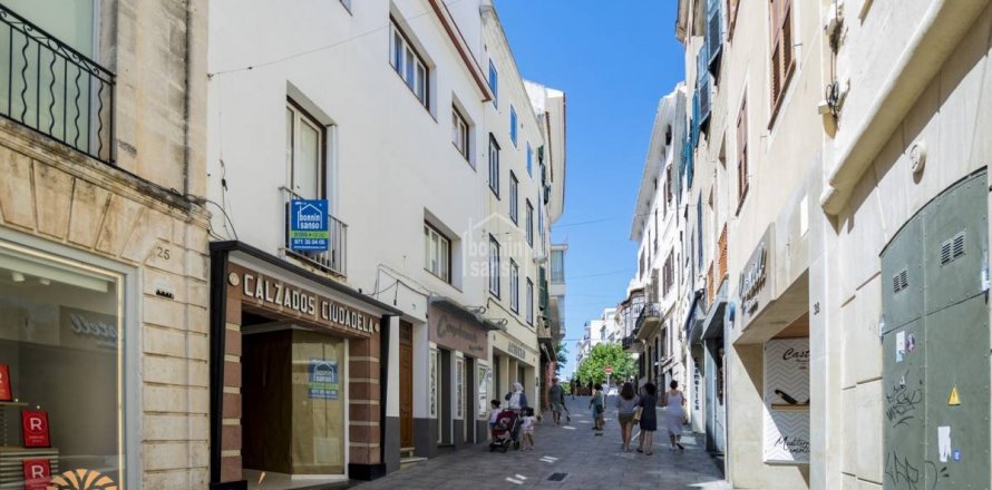 Wohnung Mahon, Menorca, Spanien 5 Schlafzimmer, 321 m2 Nr. 11230