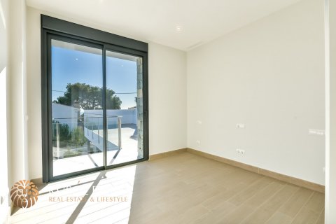 Villa zum Verkauf in Calpe, Alicante, Spanien 4 Schlafzimmer, 450 m2 Nr. 39550 - Foto 8