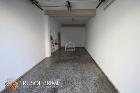 Garage zum Verkauf in Mahon, Menorca, Spanien 4 Schlafzimmer, 402 m2 Nr. 38253 - Foto 4