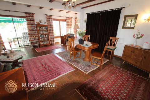 Villa zum Verkauf Calpe, Alicante, Spanien 4 Schlafzimmer, 341 m2 Nr. 39398 - Foto 3