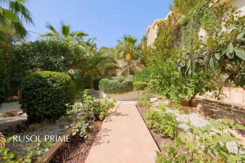 Villa zum Verkauf in Altea, Alicante, Spanien 6 Schlafzimmer, 950 m2 Nr. 39511 - Foto 5