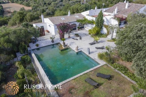 Villa zum Verkauf in El Migjorn Gran, Menorca, Spanien 7 Schlafzimmer, 604 m2 Nr. 39168 - Foto 1