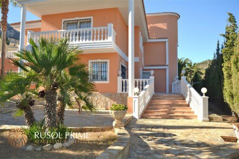Villa zum Verkauf in Calpe, Alicante, Spanien 5 Schlafzimmer, 460 m2 Nr. 39415 - Foto 10