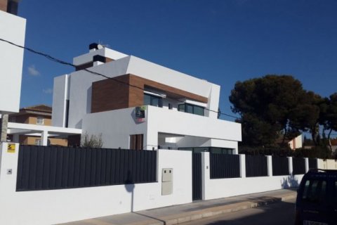 Villa zum Verkauf in Benidorm, Alicante, Spanien 4 Schlafzimmer, 466 m2 Nr. 44079 - Foto 5