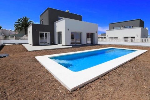 Villa zum Verkauf in Denia, Alicante, Spanien 3 Schlafzimmer, 141 m2 Nr. 42154 - Foto 1