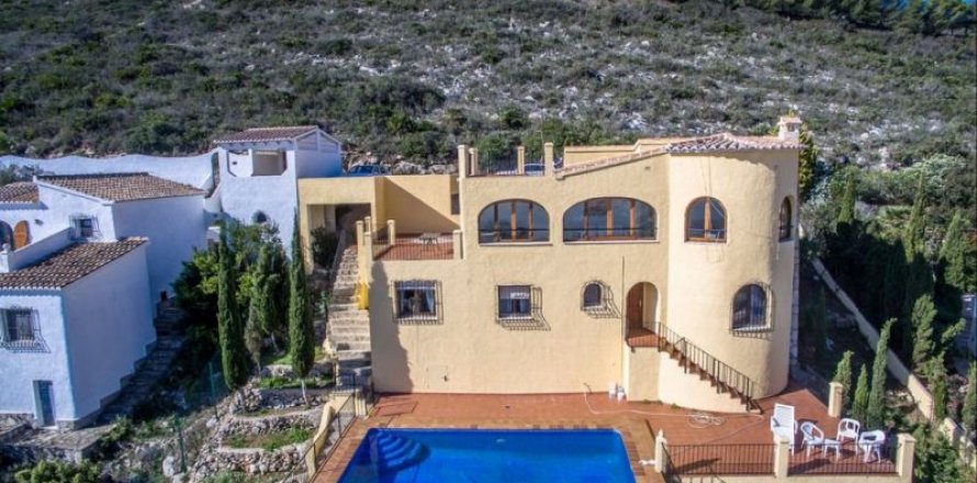 Villa Benitachell, Alicante, Spanien 5 Schlafzimmer, 290 m2 Nr. 43677