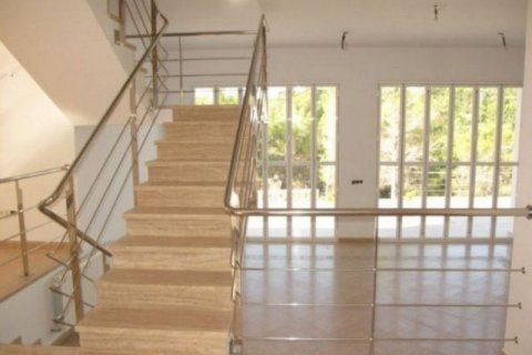 Villa zum Verkauf in Denia, Alicante, Spanien 4 Schlafzimmer, 355 m2 Nr. 46191 - Foto 5