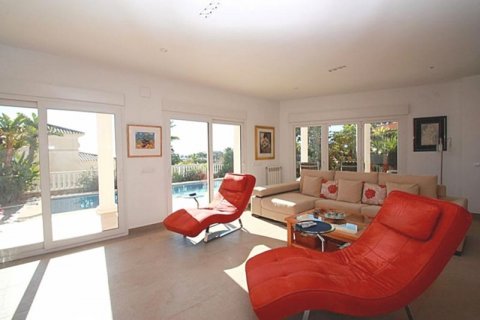 Villa zum Verkauf in Calpe, Alicante, Spanien 5 Schlafzimmer, 350 m2 Nr. 45650 - Foto 7