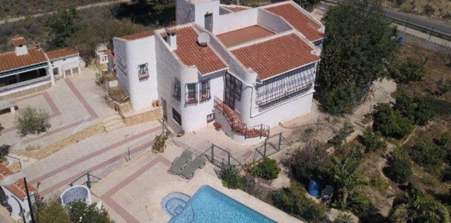 Villa in La Nucia, Alicante, Spanien 3 Schlafzimmer, 150 m2 Nr. 45697