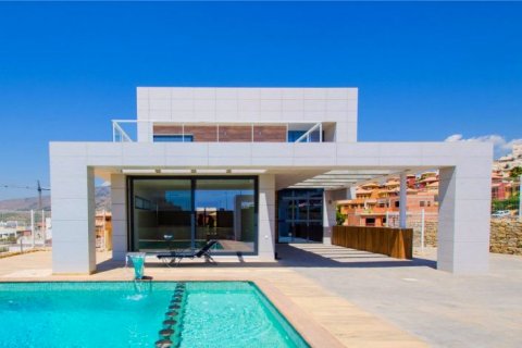 Villa zum Verkauf in Finestrat, Alicante, Spanien 5 Schlafzimmer, 208 m2 Nr. 43902 - Foto 1