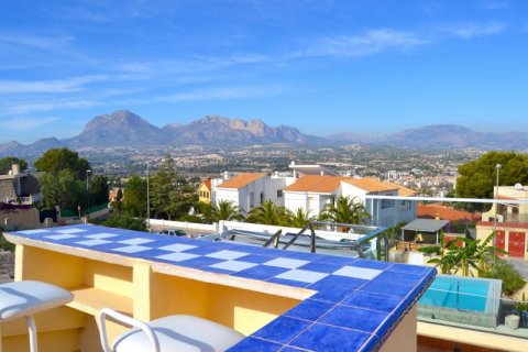 Villa zum Verkauf in Alfaz del Pi, Alicante, Spanien 5 Schlafzimmer, 280 m2 Nr. 43893 - Foto 3