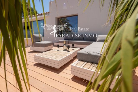 Villa zum Verkauf in Santa Eulalia Del Rio, Ibiza, Spanien 6 Schlafzimmer, 572 m2 Nr. 47623 - Foto 23