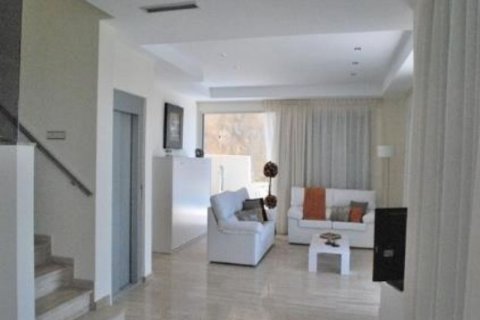 Villa zum Verkauf in Finestrat, Alicante, Spanien 3 Schlafzimmer, 496 m2 Nr. 43593 - Foto 8