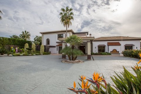 Villa zum Verkauf in Marbella, Malaga, Spanien 6 Schlafzimmer, 750 m2 Nr. 44600 - Foto 2