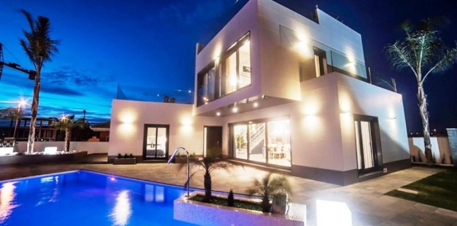 Villa in Campoamor, Alicante, Spanien 3 Schlafzimmer, 194 m2 Nr. 43034