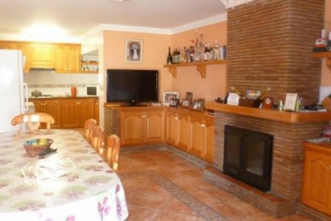 Villa zum Verkauf in Denia, Alicante, Spanien 6 Schlafzimmer, 460 m2 Nr. 45274 - Foto 9