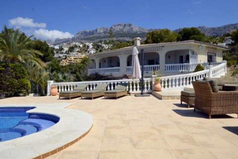 Villa zum Verkauf in Altea, Alicante, Spanien 4 Schlafzimmer, 2.88 m2 Nr. 43896 - Foto 3