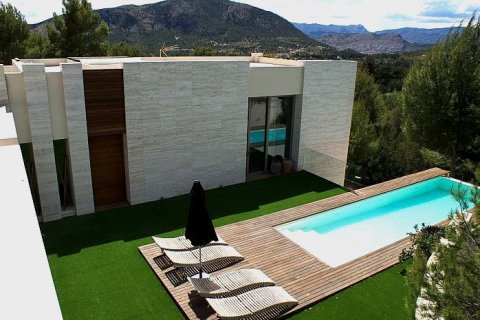 Villa zum Verkauf in Finestrat, Alicante, Spanien 4 Schlafzimmer, 450 m2 Nr. 44863 - Foto 1