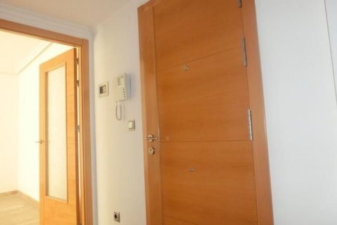Wohnung zum Verkauf in Alicante, Spanien 2 Schlafzimmer, 80 m2 Nr. 45965 - Foto 2