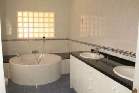 Villa zum Verkauf in Finestrat, Alicante, Spanien 4 Schlafzimmer, 355 m2 Nr. 46207 - Foto 10