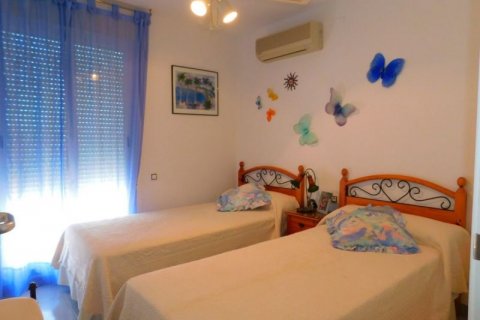 Wohnung zum Verkauf in Benidorm, Alicante, Spanien 2 Schlafzimmer, 105 m2 Nr. 43706 - Foto 9