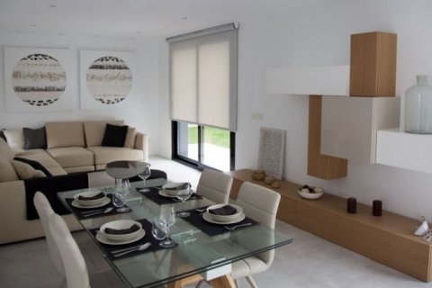 Villa zum Verkauf in Torrevieja, Alicante, Spanien 4 Schlafzimmer,  Nr. 46331 - Foto 9