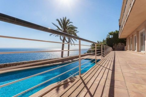 Villa zum Verkauf in Alicante, Spanien 7 Schlafzimmer, 1200 m2 Nr. 44980 - Foto 4