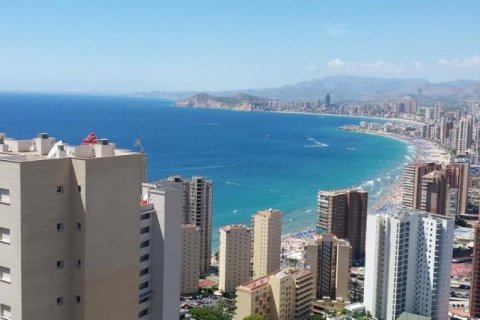 Wohnung zum Verkauf in Benidorm, Alicante, Spanien 1 Schlafzimmer, 65 m2 Nr. 44772 - Foto 2