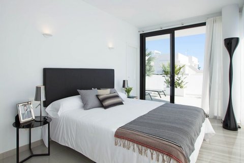 Villa zum Verkauf in Guardamar del Segura, Alicante, Spanien 4 Schlafzimmer, 185 m2 Nr. 44930 - Foto 8