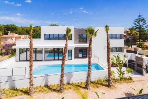 Villa zum Verkauf in Calpe, Alicante, Spanien 3 Schlafzimmer, 380 m2 Nr. 41490 - Foto 7